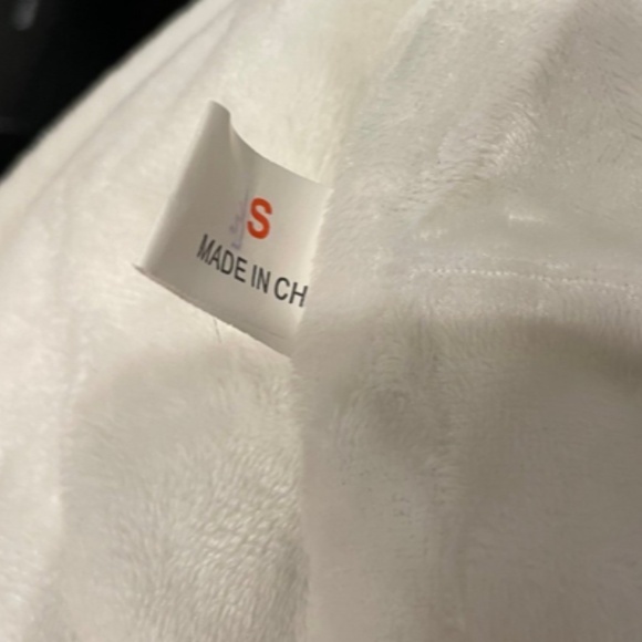 Panda Child’s toddler Hoodie Jacket SOFT!!! COZY! size is small - Picture 5 of 6